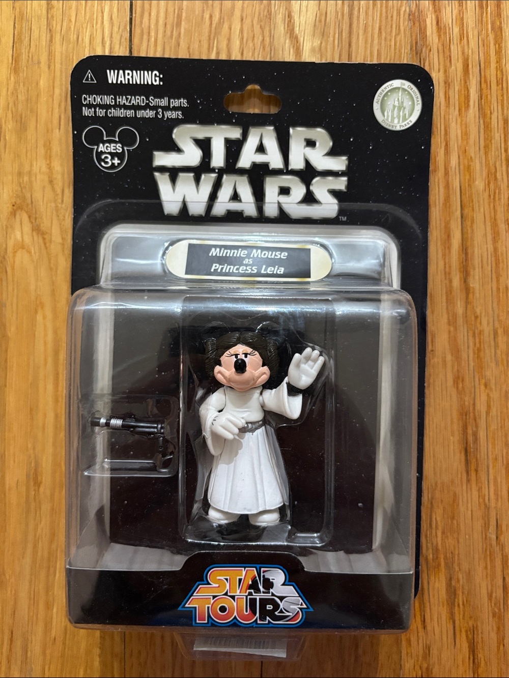 Collectible Star Wars Minnie Mouse as Princess Leia Figure - White and Black